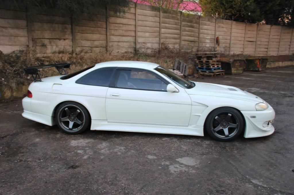 Toyota Soarer Pearl White JZZ30 R154 Vertex Ridge Wide Body Kit